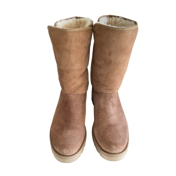 UGG Amie Shearling Wedge Boots - Picture 4 of 8